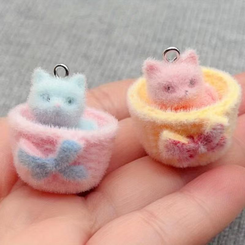 Resin Art Handmade - 4 szt. zawieszek 3D z żywicy