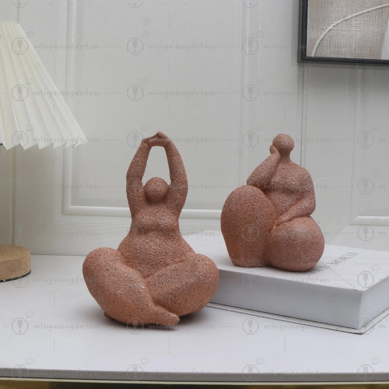 Resin Art Handmade - 1 szt., Statuetka pulchniej kobiety z