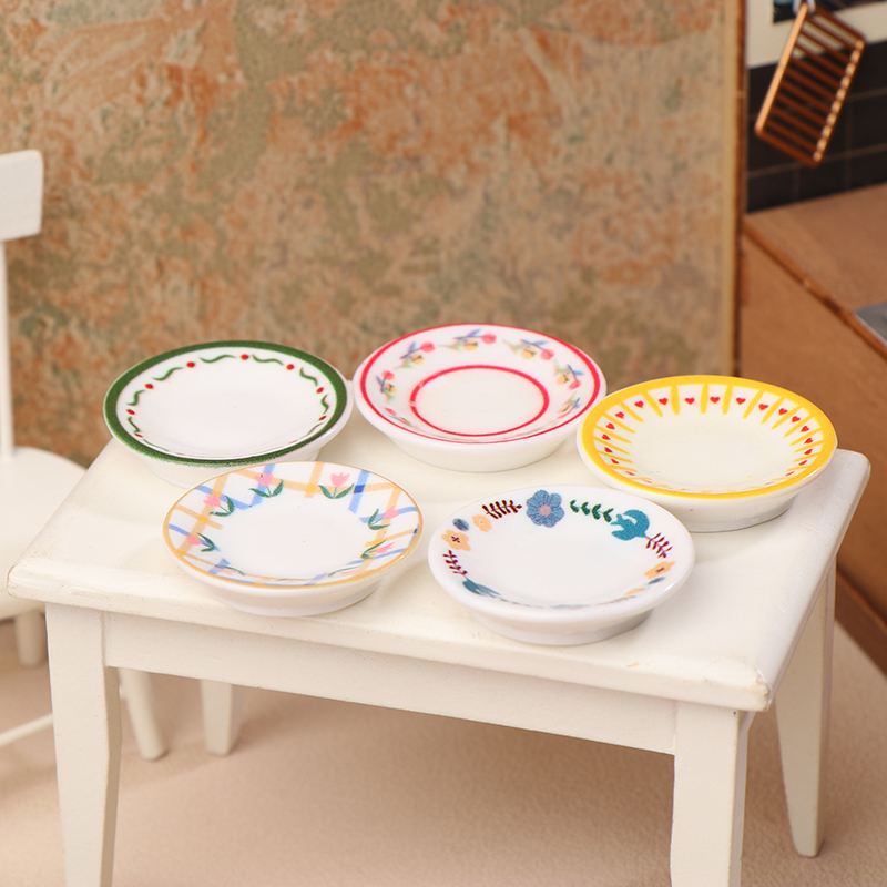 5 szt. Mini talerzyków i naczy – Resin Art Toys recenzja i cena
