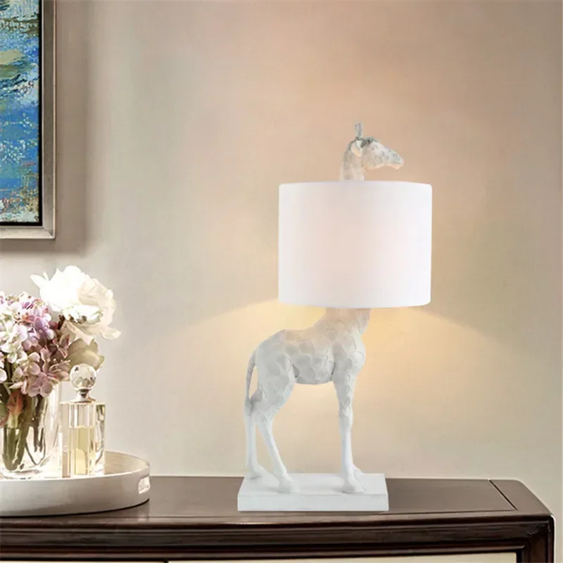 Lampa Stołowa Żyrafa z Żywicy, – Resin Art On Floor recenzja i cena