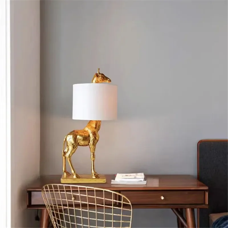 Lampa Stołowa Żyrafa z Żywicy, – Resin Art On Floor recenzja i cena