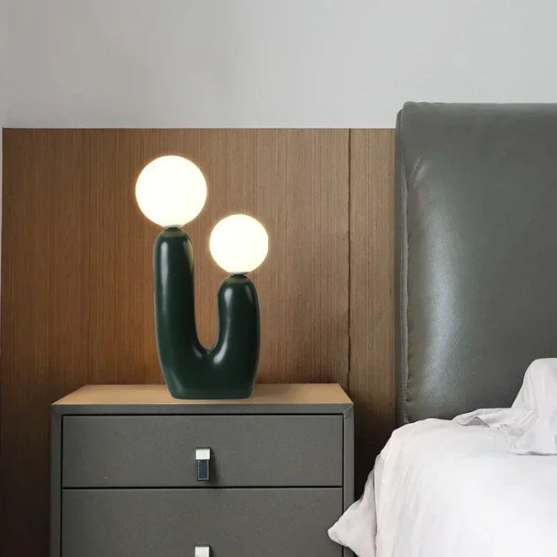 Nordycka lampka nocna do pokoj – Resin Art On Floor recenzja i cena