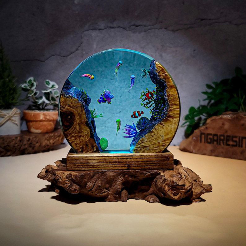 Lampa stołowa z żywicy z motyw – Resin Art Baby recenzja i cena