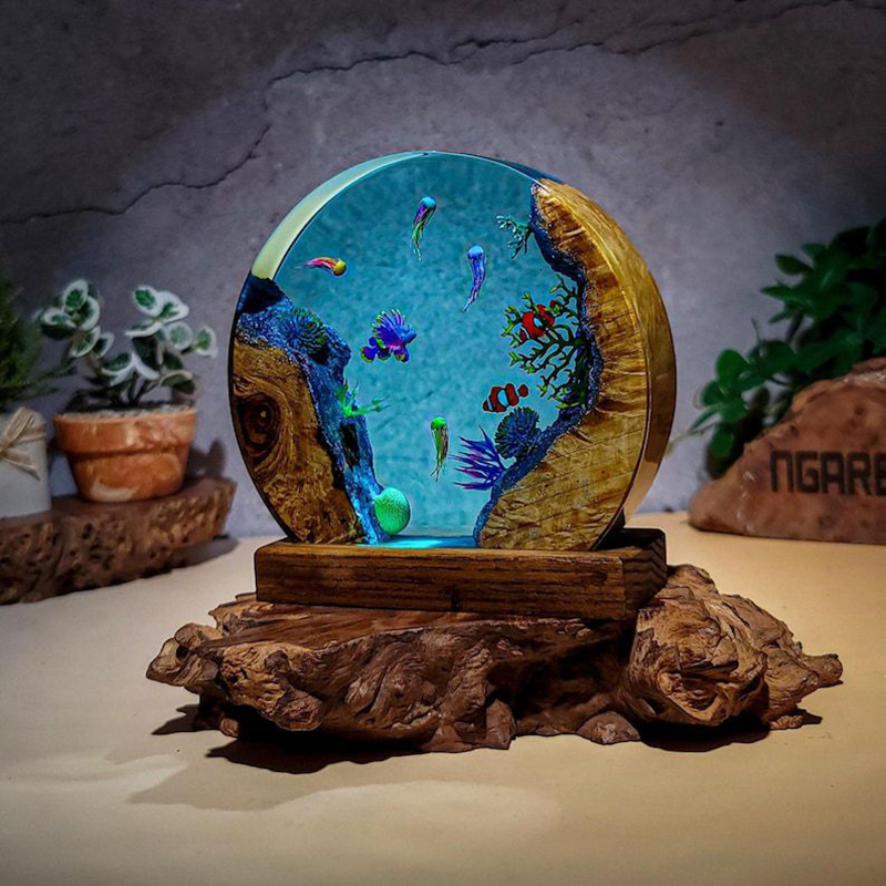 Lampa stołowa z żywicy z motyw – Resin Art Baby recenzja i cena
